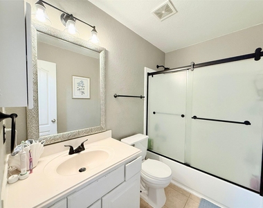 31310 Evergreen Park Lane - Photo Thumbnail 21