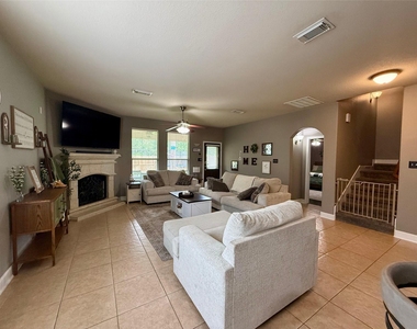 31310 Evergreen Park Lane - Photo Thumbnail 8