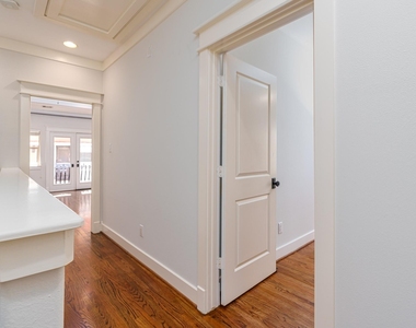 225 Knox Street - Photo Thumbnail 17