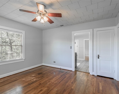 1415 22nd Street - Photo Thumbnail 13