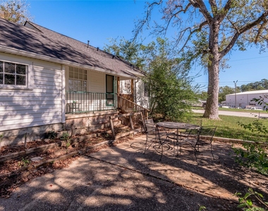 1415 22nd Street - Photo Thumbnail 28
