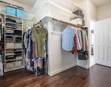 5907 Ballina Canyon Lane - Photo Thumbnail 22