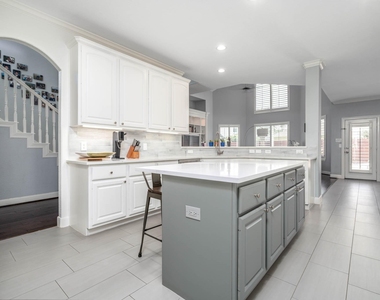 5907 Ballina Canyon Lane - Photo Thumbnail 11
