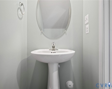 2854 Meadow View Boulevard - Photo Thumbnail 16