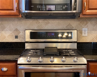 2525 Perch Lane - Photo Thumbnail 17