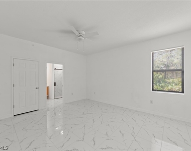 1940 Laverna Avenue - Photo Thumbnail 13