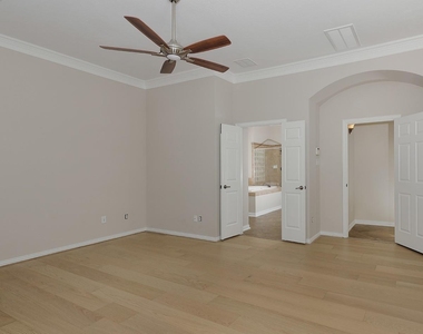 50 Marquise Oaks Place - Photo Thumbnail 24