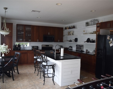 9923 Springlake Circle - Photo Thumbnail 1