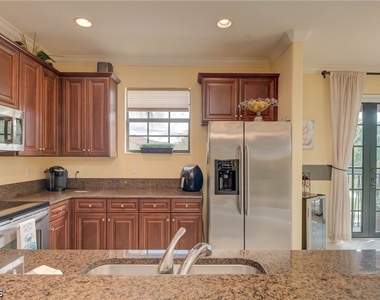 11220 Paseo Grande Boulevard - Photo Thumbnail 9