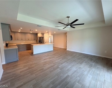 722 La Plata Avenue - Photo Thumbnail 5