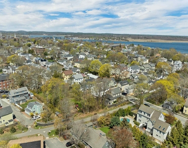 16 Chestnut - Photo Thumbnail 12