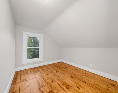 16 Chestnut - Photo Thumbnail 34