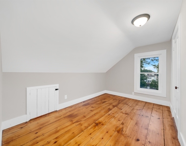 16 Chestnut - Photo Thumbnail 32