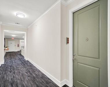 300 St Joseph Parkway - Photo Thumbnail 2