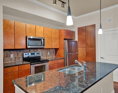 300 St Joseph Parkway - Photo Thumbnail 10