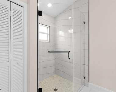 3358 Sabal Springs Boulevard - Photo Thumbnail 16