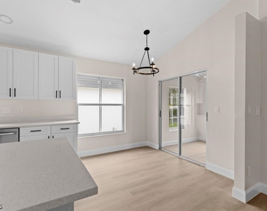 3358 Sabal Springs Boulevard - Photo Thumbnail 11