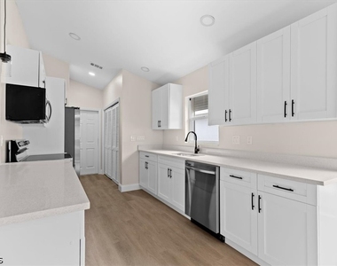 3358 Sabal Springs Boulevard - Photo Thumbnail 8