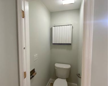 5100 Hanna Avenue N - Photo Thumbnail 9