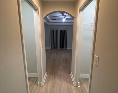 5100 Hanna Avenue N - Photo Thumbnail 10