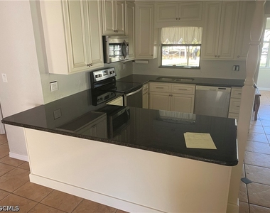 2143 W Tobago Circle - Photo Thumbnail 3