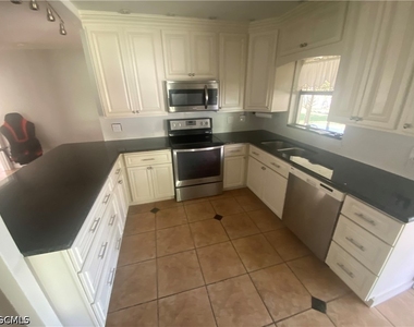 2143 W Tobago Circle - Photo Thumbnail 10