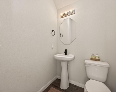 23639 Buttress Root Drive - Photo Thumbnail 16