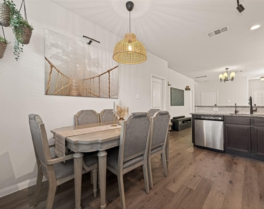 23639 Buttress Root Drive - Photo Thumbnail 8