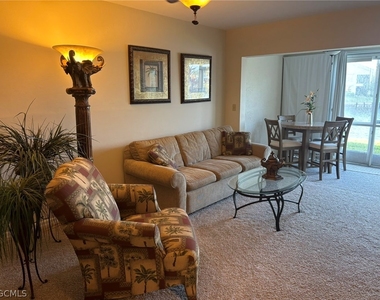 4500 Se 5th Place - Photo Thumbnail 1