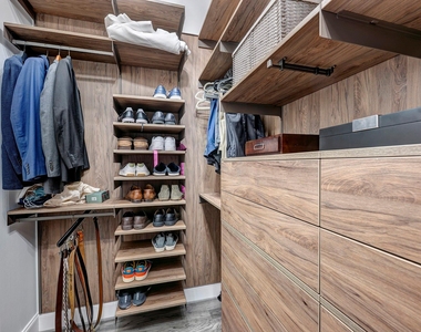 1211 Caroline Street - Photo Thumbnail 6