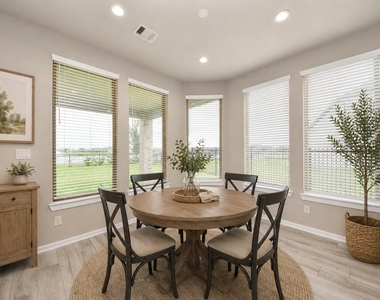 584 Santa Rosa Hills Drive - Photo Thumbnail 13