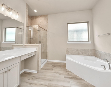 584 Santa Rosa Hills Drive - Photo Thumbnail 17