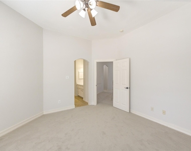 3007 Mullingar Walk - Photo Thumbnail 35