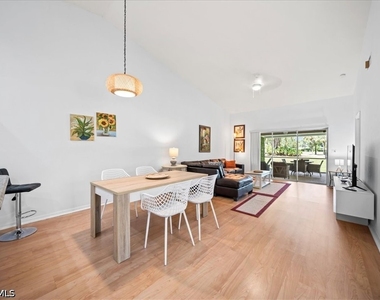 627 Saint Andrews Boulevard - Photo Thumbnail 1