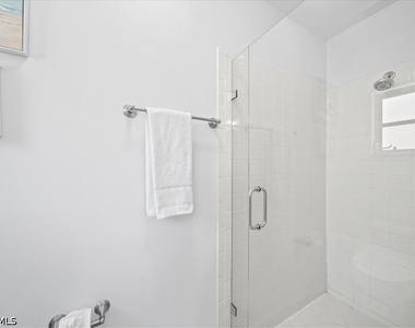 627 Saint Andrews Boulevard - Photo Thumbnail 11