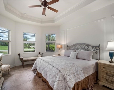 6476 Caldecott Drive - Photo Thumbnail 13