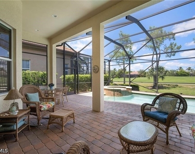 6476 Caldecott Drive - Photo Thumbnail 21