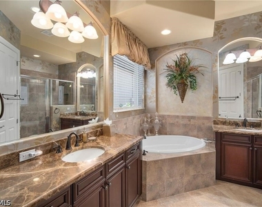 6476 Caldecott Drive - Photo Thumbnail 14