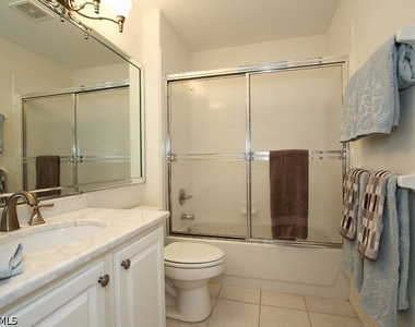 2150 Arielle Drive - Photo Thumbnail 15