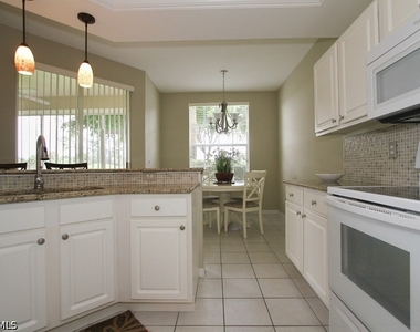 2150 Arielle Drive - Photo Thumbnail 7