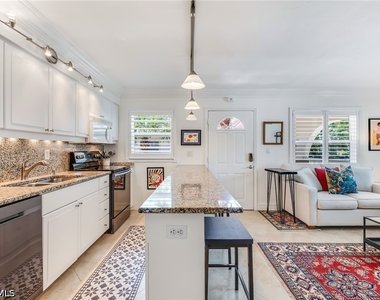 980 7th Avenue S - Photo Thumbnail 6