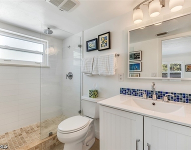 980 7th Avenue S - Photo Thumbnail 9