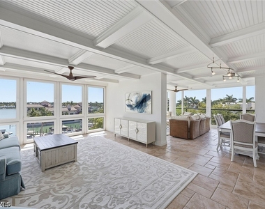 4031 Gulf Shore Boulevard N - Photo Thumbnail 10
