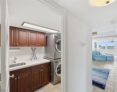 4031 Gulf Shore Boulevard N - Photo Thumbnail 31