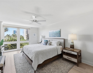4031 Gulf Shore Boulevard N - Photo Thumbnail 24
