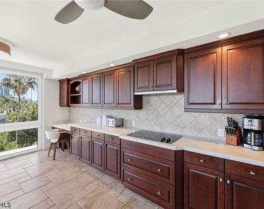 4031 Gulf Shore Boulevard N - Photo Thumbnail 22