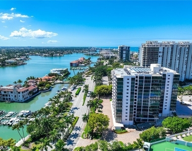 4031 Gulf Shore Boulevard N - Photo Thumbnail 1