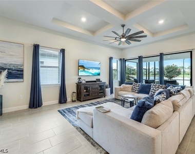 19200 Aqua Shore Drive - Photo Thumbnail 3