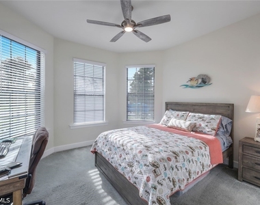19200 Aqua Shore Drive - Photo Thumbnail 12