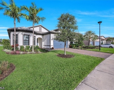 19200 Aqua Shore Drive - Photo Thumbnail 17